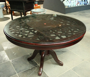 Ronde eettafel met glazen blad